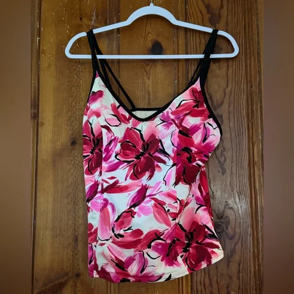 Miracle Suit Tankini - Picture 2 of 5